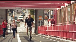 Buenas nuevas: más bicicletas que autos y una rueda inteligente
